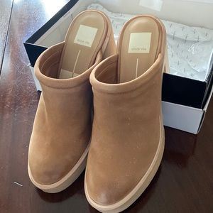 Dolce Vita Camdin clog in Praline size 10